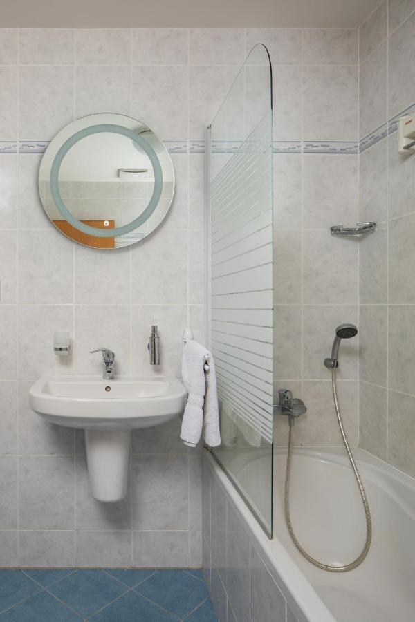 Apartament Sunny In Modrany By Days